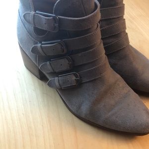 Lucky Brand Steel Gray Ankle Boot 8M